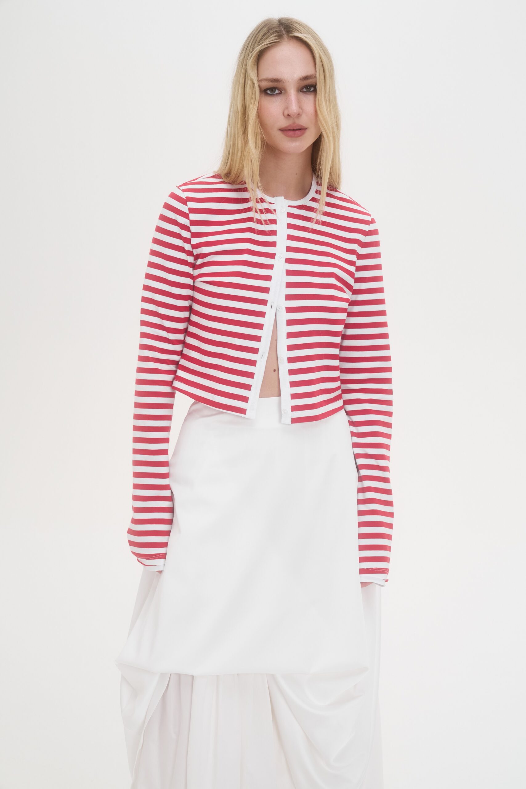 Картинка Кардиган MUSE ON A YACHT (красный) от магазина