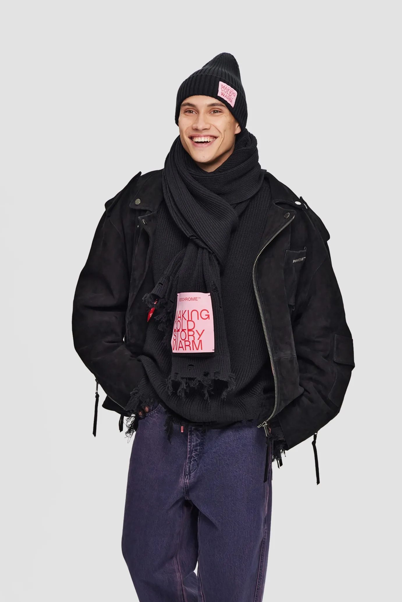 Картинка Шарф WRAP GIPSY BLACK от магазина