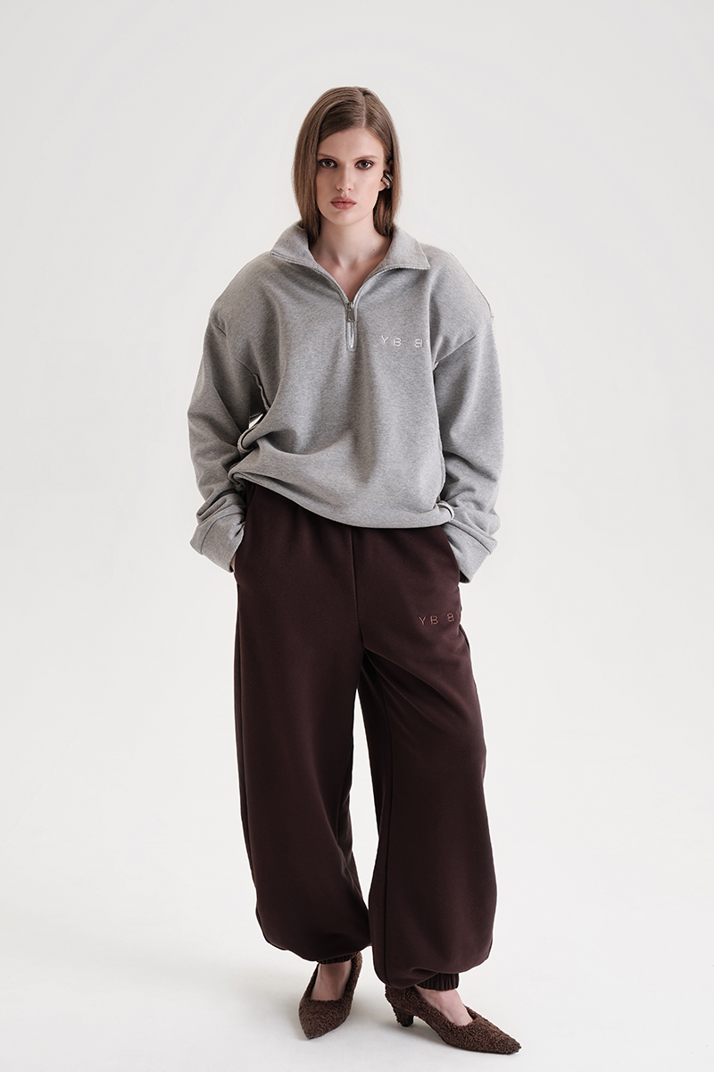 Картинка Треники Б-база коричневого цвета от магазина