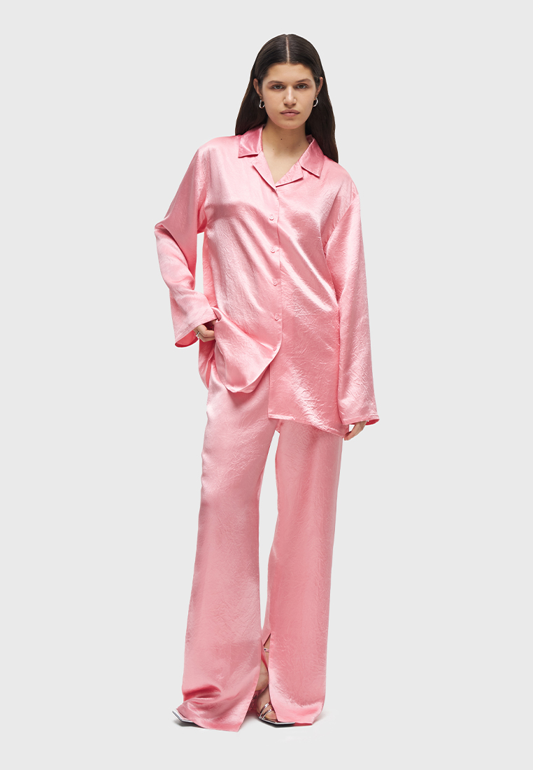 Картинка Брюки в пижамном стиле из жатого атласа розового цвета от магазина