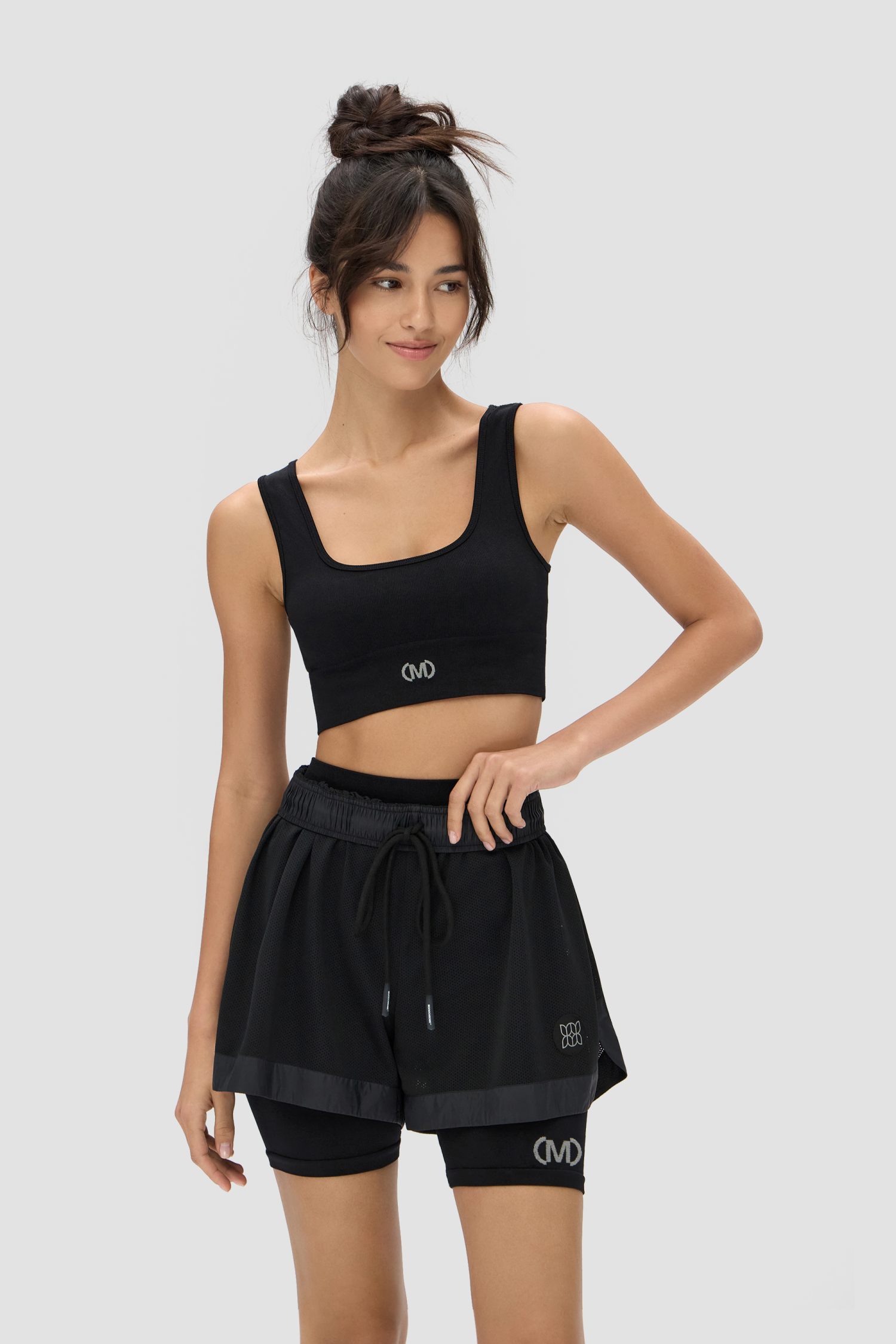 Картинка Топ трикотажный CROP TOP BLACK от магазина