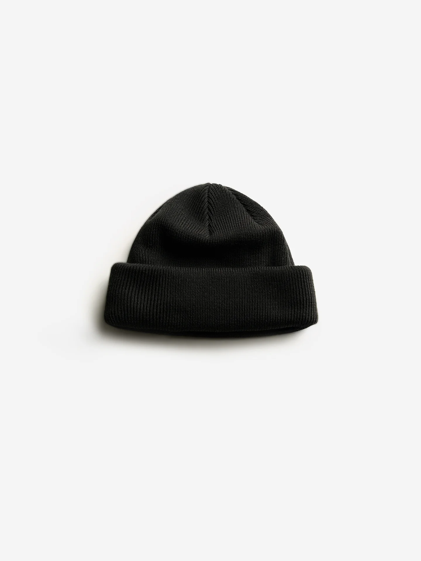 Картинка Шапка KAGE BEANIE BLACK от магазина