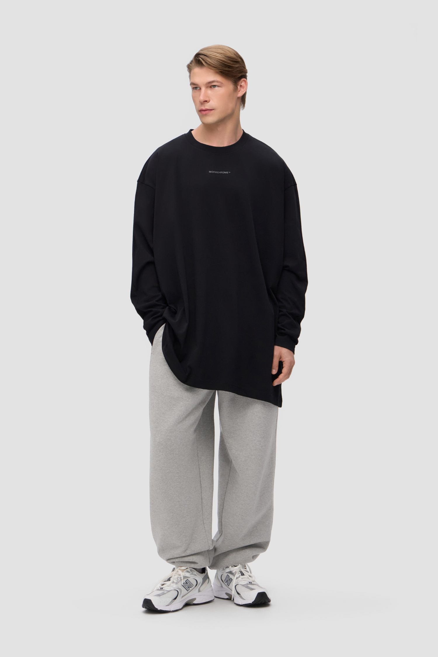 Картинка Лонгслив  трикотажный LONGSLEEVE CLASSY BLACK от магазина