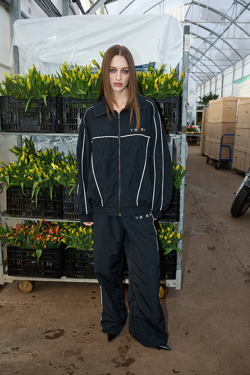 Картинка Треники Boomer черного цвета от магазина