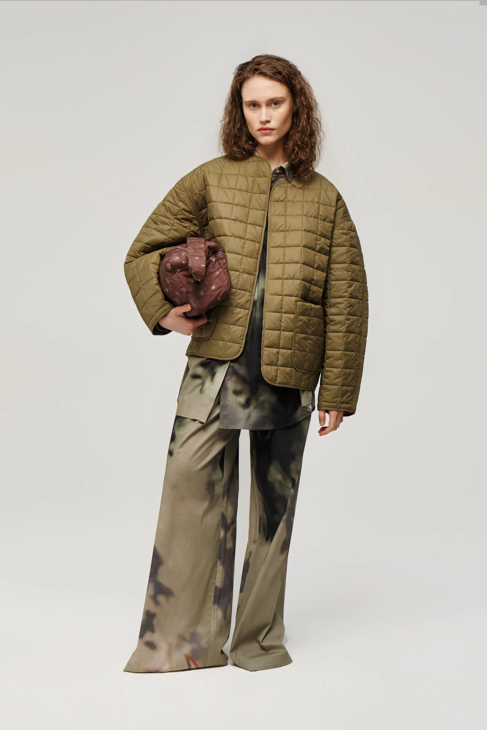 Картинка Двухсторонняя куртка khaki от магазина