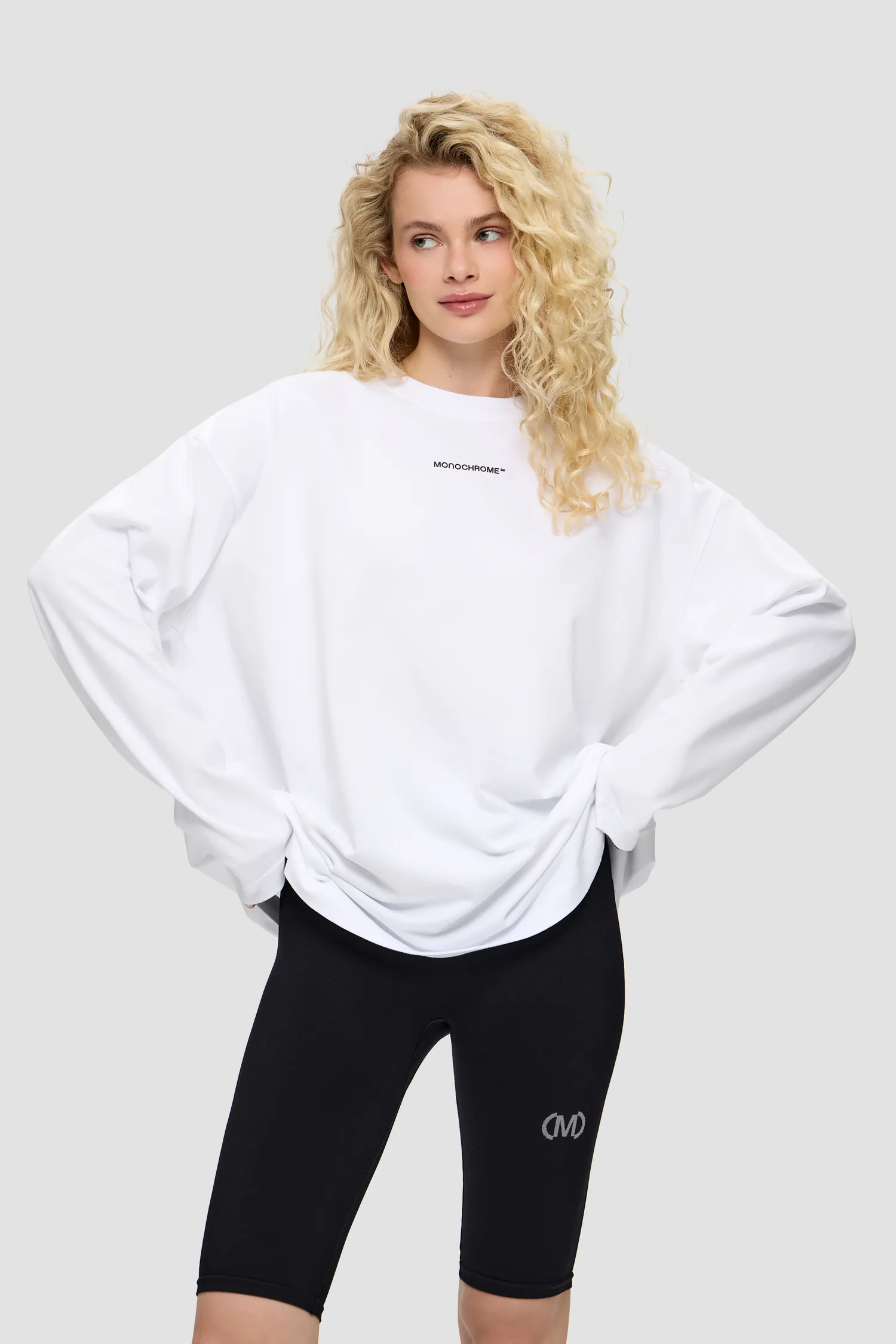 Картинка LONGSLEEVE CLASSY WHITE 2026 от магазина